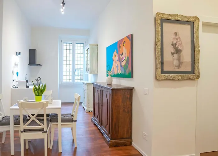 Apartment Easytopstay - Crescenzio Elegant *