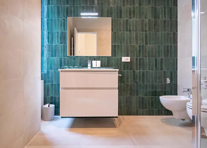 Easytopstay - Crescenzio Elegant Apartment